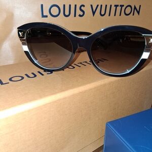 Louis Vuitton Black Sunglasses